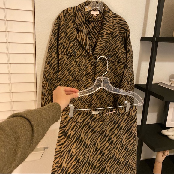 Two Piece Co-Ord Set - Picture 3 of 8